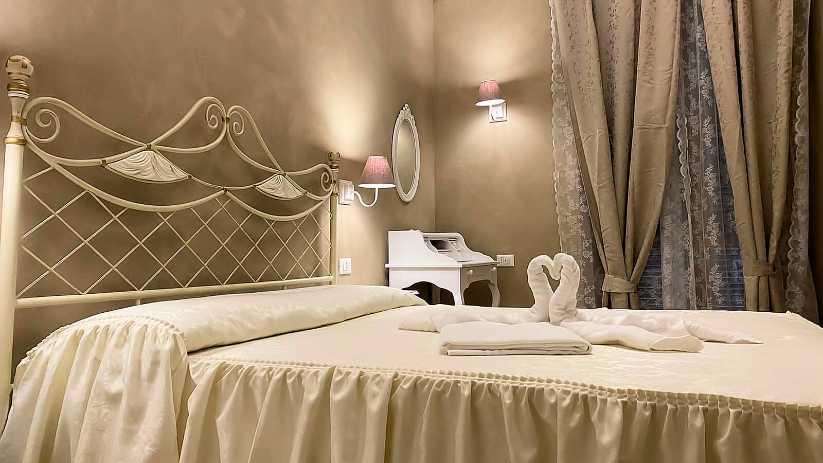 Hotel Calais in Milan